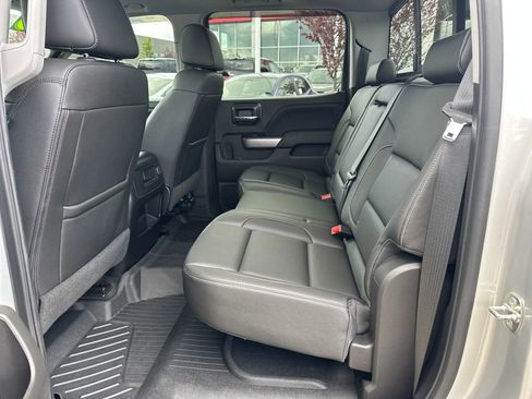 Used 2018 Chevrolet Silverado 1500 LTZ Z71 w/ Redline Edition AWD/4WD image 14
