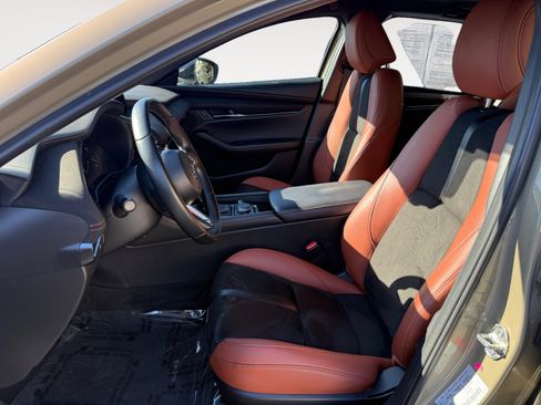 Certified 2024 MAZDA MAZDA3 s w/ Appearance Package image 10