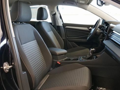 New 2025 Volkswagen Jetta S image 15