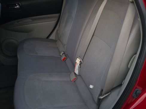 Used 2013 Nissan Rogue S image 12