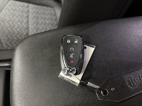 Certified 2024 Chevrolet Equinox LT image 29