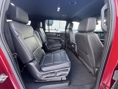 Used 2022 GMC Yukon XL Denali w/ Max Trailering Package AWD/4WD image 18