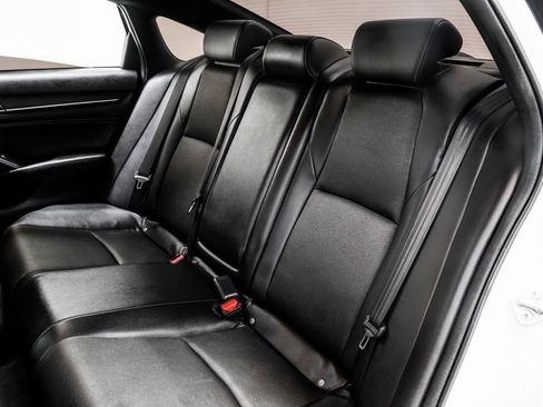 Used 2022 Honda Accord Sport image 40