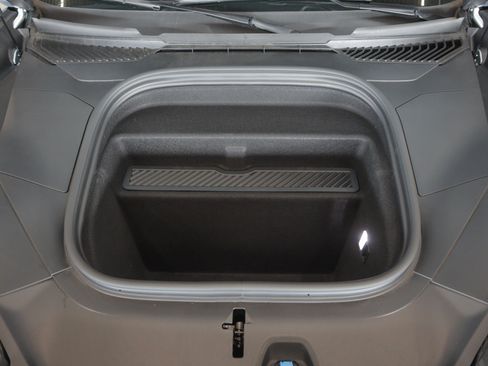 Used 2026 Porsche Cayenne Electric AWD/4WD image 29