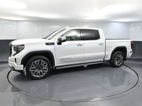 Used 2024 GMC Sierra 1500 Denali Ultimate image 12