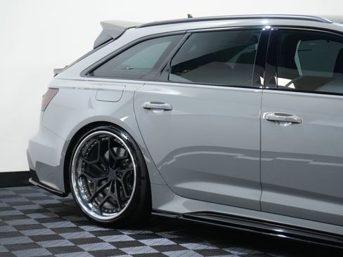 Used 2021 Audi RS 6 AVANT WAGON 4D image 16