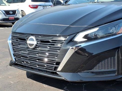 Used 2025 Nissan Altima 2.5 SL AWD/4WD image 34