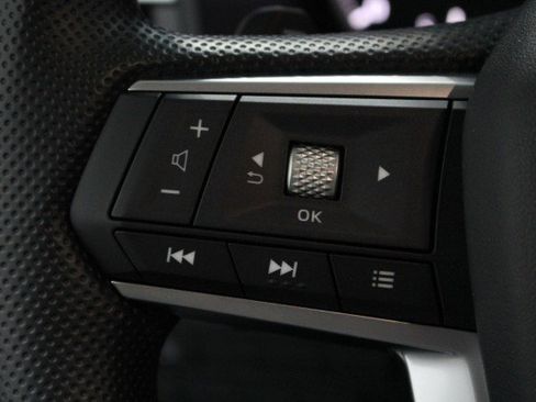 New 2026 Mitsubishi Outlander ES image 9