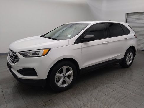 Used 2019 Ford Edge SE w/ SE Fleet Driver's Package image 2