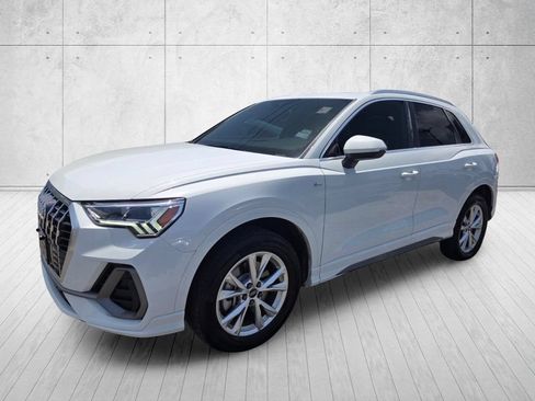 Used 2025 Audi Q3 2.0T Premium AWD/4WD image 9