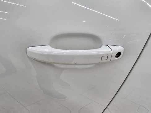 Used 2011 Audi Q5 3.2 Prestige AWD/4WD image 10