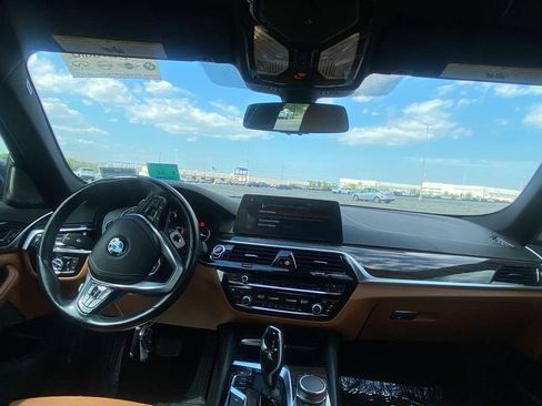 Used 2017 BMW 530i xDrive AWD/4WD image 17