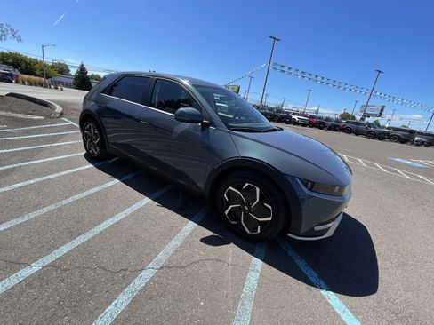 Certified 2024 Hyundai Ioniq 5 SEL RWD image 7