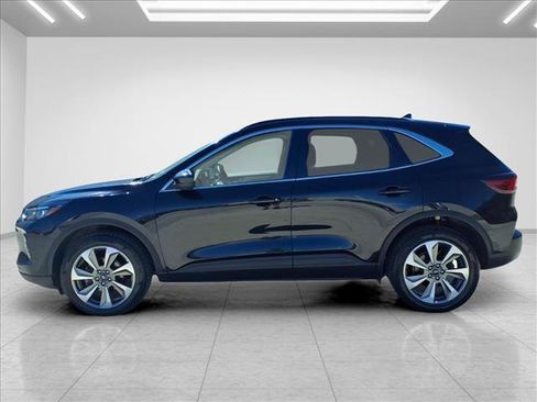 Used 2023 Ford Escape Platinum AWD/4WD image 7