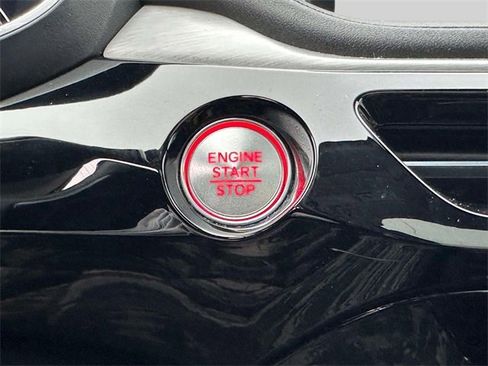 Certified 2023 Acura MDX SH-AWD w/ Technology Package image 31