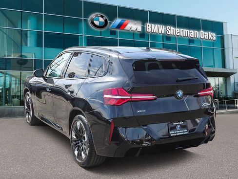 Used 2025 BMW X3 xDrive30i w/ M Sport Package image 6