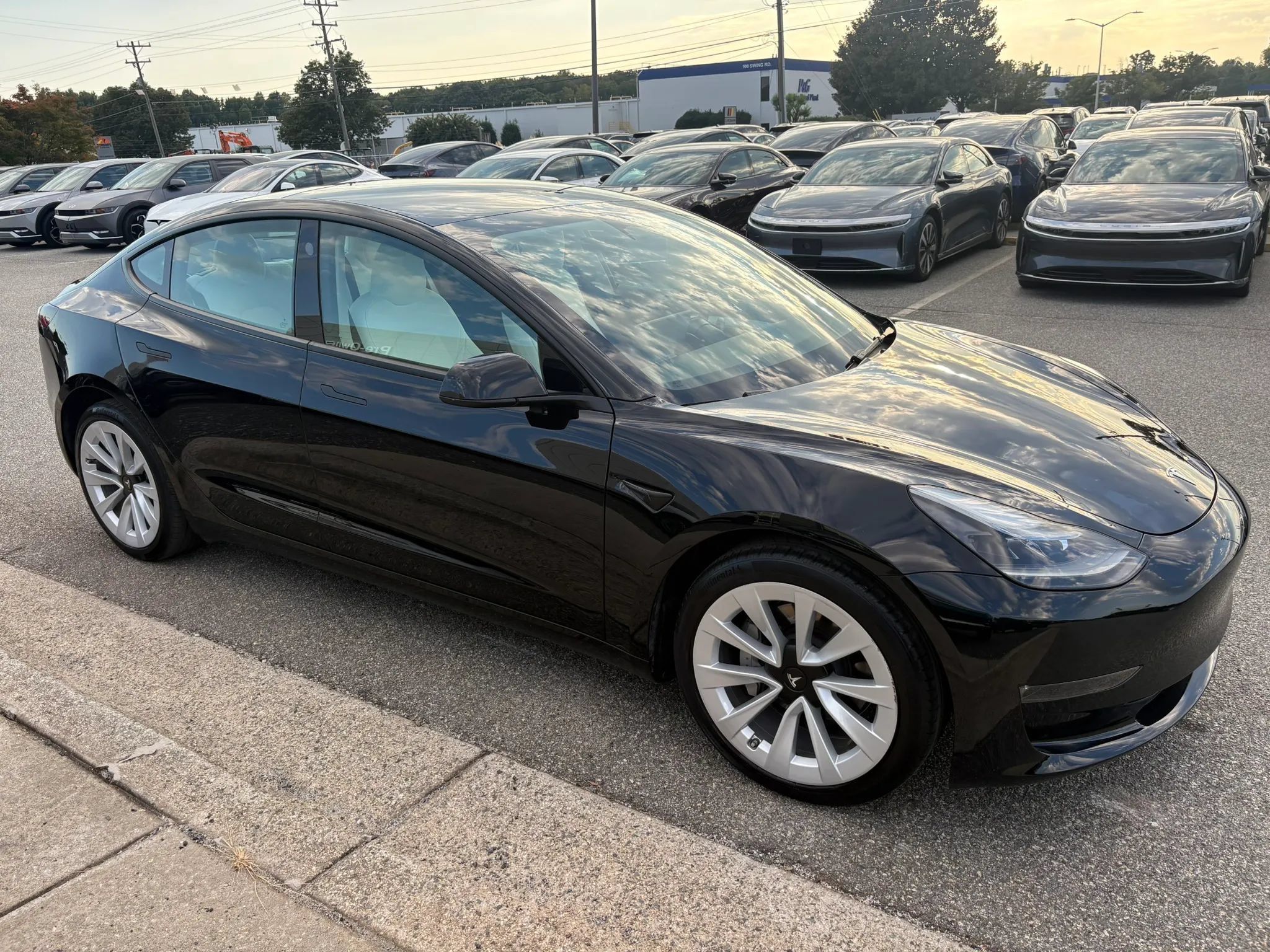 Used 2023 Tesla Model 3 Long Range AWD/4WD image 28