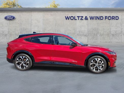 Used 2023 Ford Mustang Mach-E Premium AWD/4WD image 7