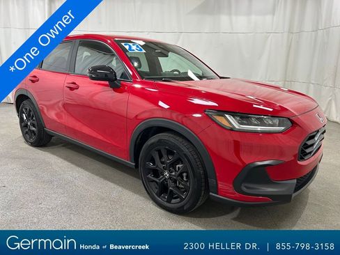 Used 2023 Honda HR-V Sport image 1