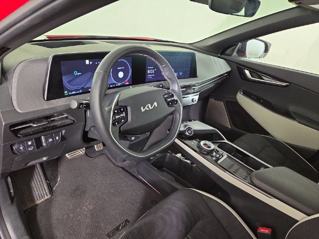 Certified 2024 Kia EV6 GT-Line AWD/4WD image 13