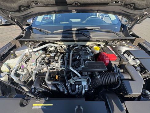 Used 2025 Nissan Sentra SV FWD image 30