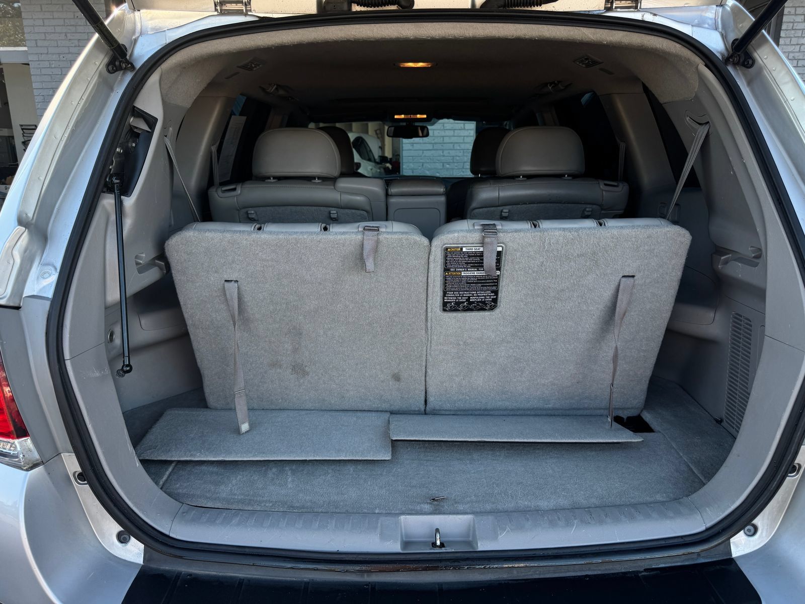 Used 2012 Toyota Highlander Limited w/ Tow Pkg AWD/4WD image 17