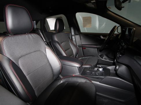 New 2026 Ford Escape ST-Line Select image 19