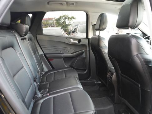 Used 2022 Ford Escape SEL FWD image 19