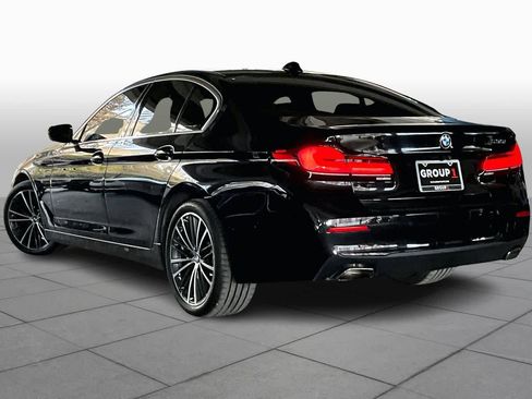 Used 2023 BMW 530i w/ Premium Package image 11