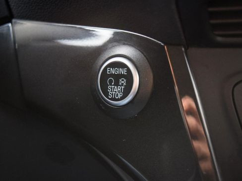 Used 2019 Ford Escape Titanium image 22