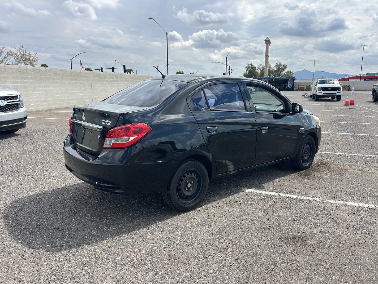 Used 2018 Mitsubishi Mirage G4 ES FWD image 5