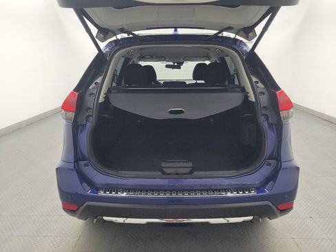 Used 2020 Nissan Rogue SV AWD/4WD image 29