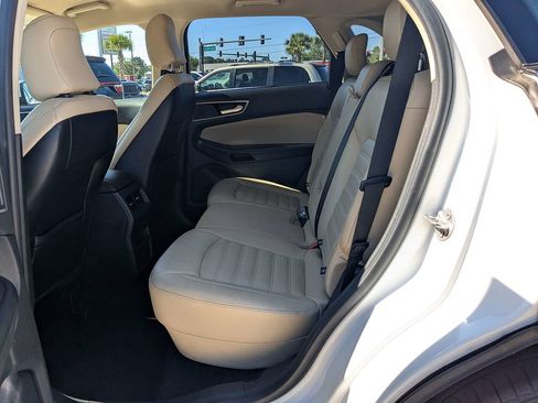 Used 2023 Ford Edge SEL AWD/4WD image 13