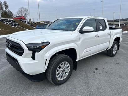 New 2026 Toyota Tacoma SR5