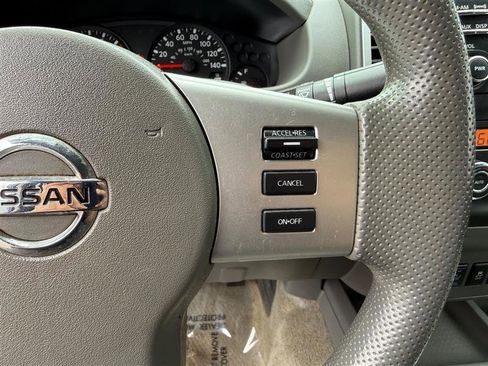 Used 2014 Nissan Frontier SV w/ SV Value Truck Package image 36