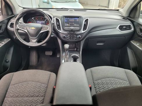 Used 2023 Chevrolet Equinox LT FWD image 16