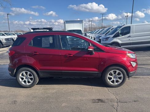 Certified 2019 Ford EcoSport SE image 2