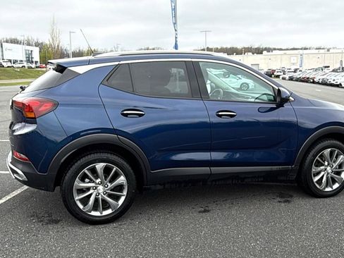 Used 2023 Buick Encore GX Essence w/ Experience Buick Package AWD/4WD image 5