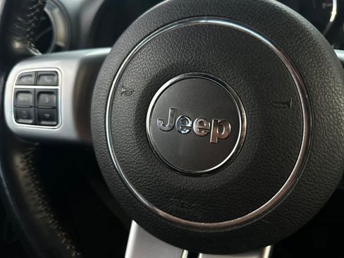 Used 2016 Jeep Wrangler Unlimited Sport image 25