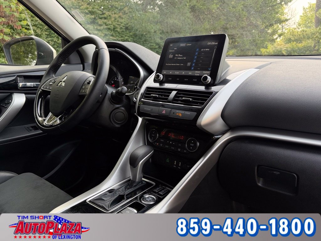 Used 2025 Mitsubishi Eclipse Cross SE AWD/4WD image 35