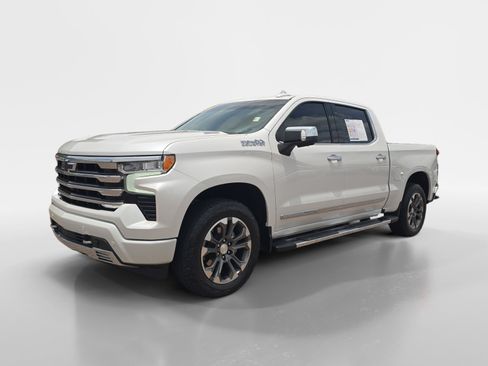 Used 2023 Chevrolet Silverado 1500 High Country AWD/4WD image 7
