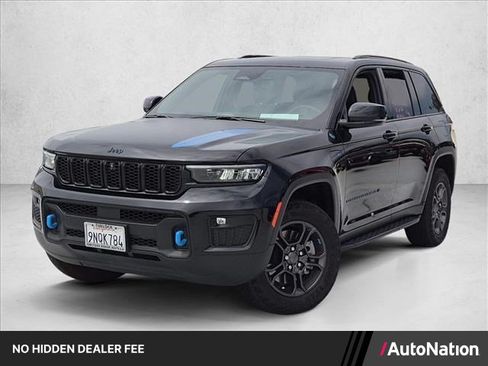 Used 2023 Jeep Grand Cherokee Trailhawk w/ Luxury Tech Group III AWD/4WD image 1