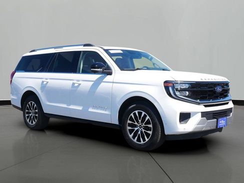Certified 2025 Ford Expedition Max Platinum AWD/4WD image 4