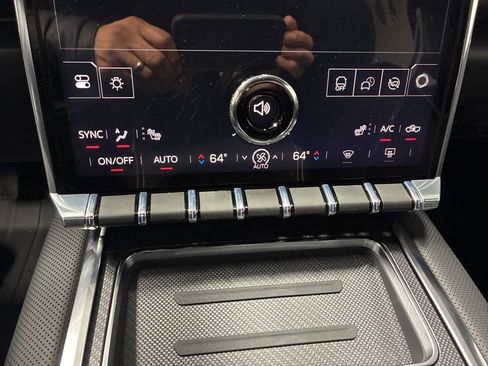 New 2026 GMC Sierra EV Elevation image 23