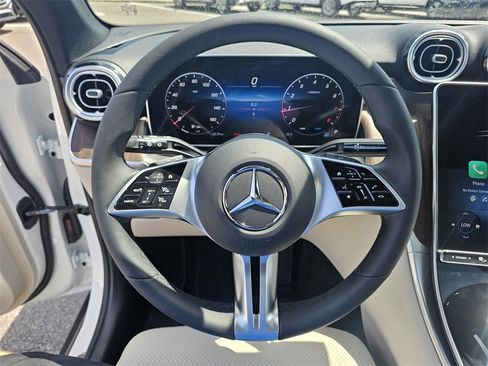 Used 2025 Mercedes-Benz GLC 300 GLC  300 image 16