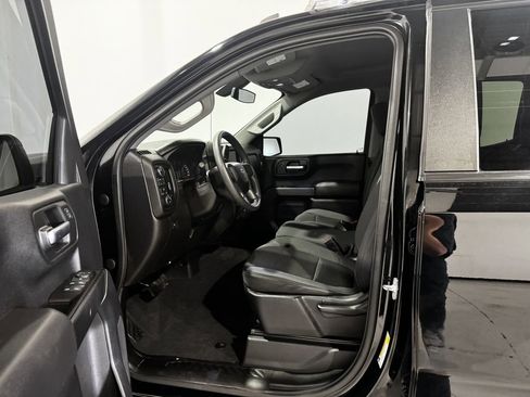 Used 2021 Chevrolet Silverado 1500 Custom Trail Boss AWD/4WD image 12
