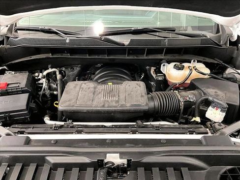 Used 2024 Chevrolet Silverado 1500 High Country RWD image 11
