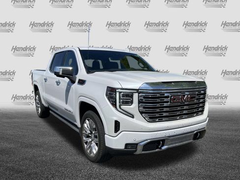 Used 2024 GMC Sierra 1500 Denali AWD/4WD image 2