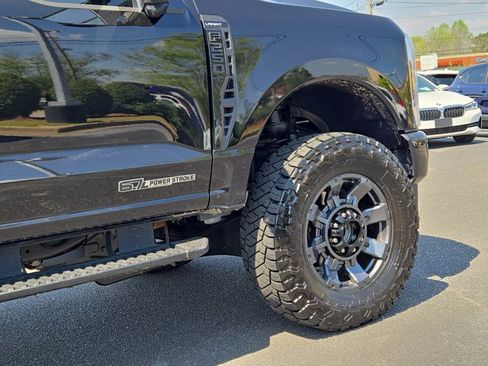 Used 2024 Ford F250 Lariat w/ Lariat Ultimate Package AWD/4WD image 13