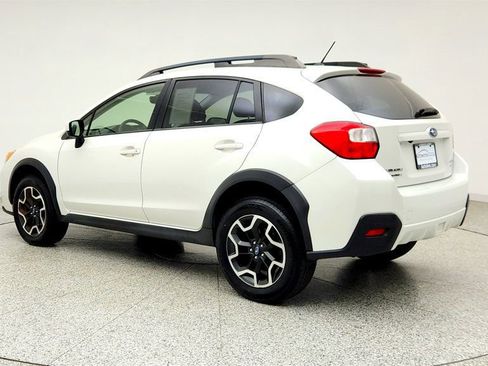 Used 2017 Subaru Crosstrek 2.0i Premium AWD/4WD image 7